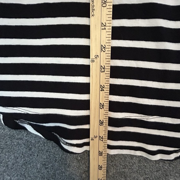 Michael Kors Women's 3/4 Sleeve Black/White Stripe Top - Picture 9 of 10